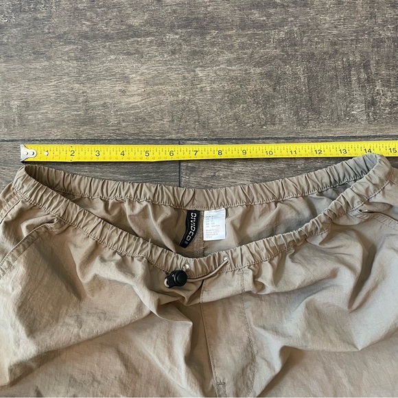Light brown / khaki windbreaker pants - Picture 3 of 7